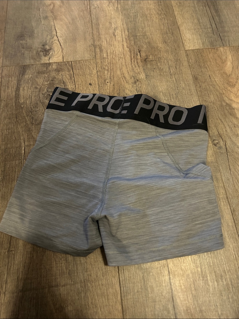 Nike pro 3” - Picture 2 of 2